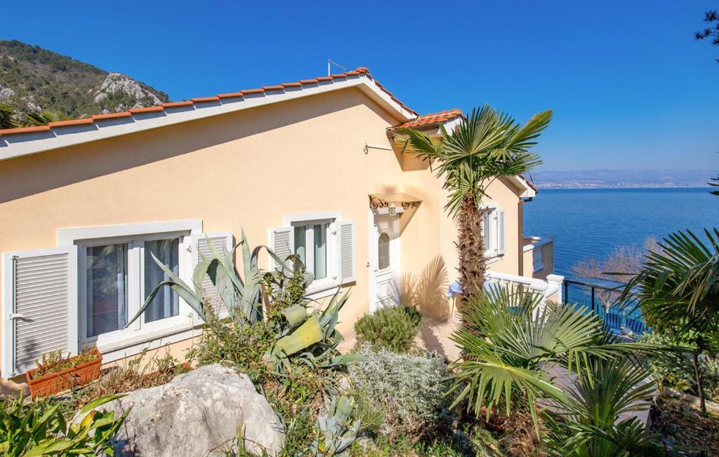 Villa Medea Ловран Екстер'єр фото